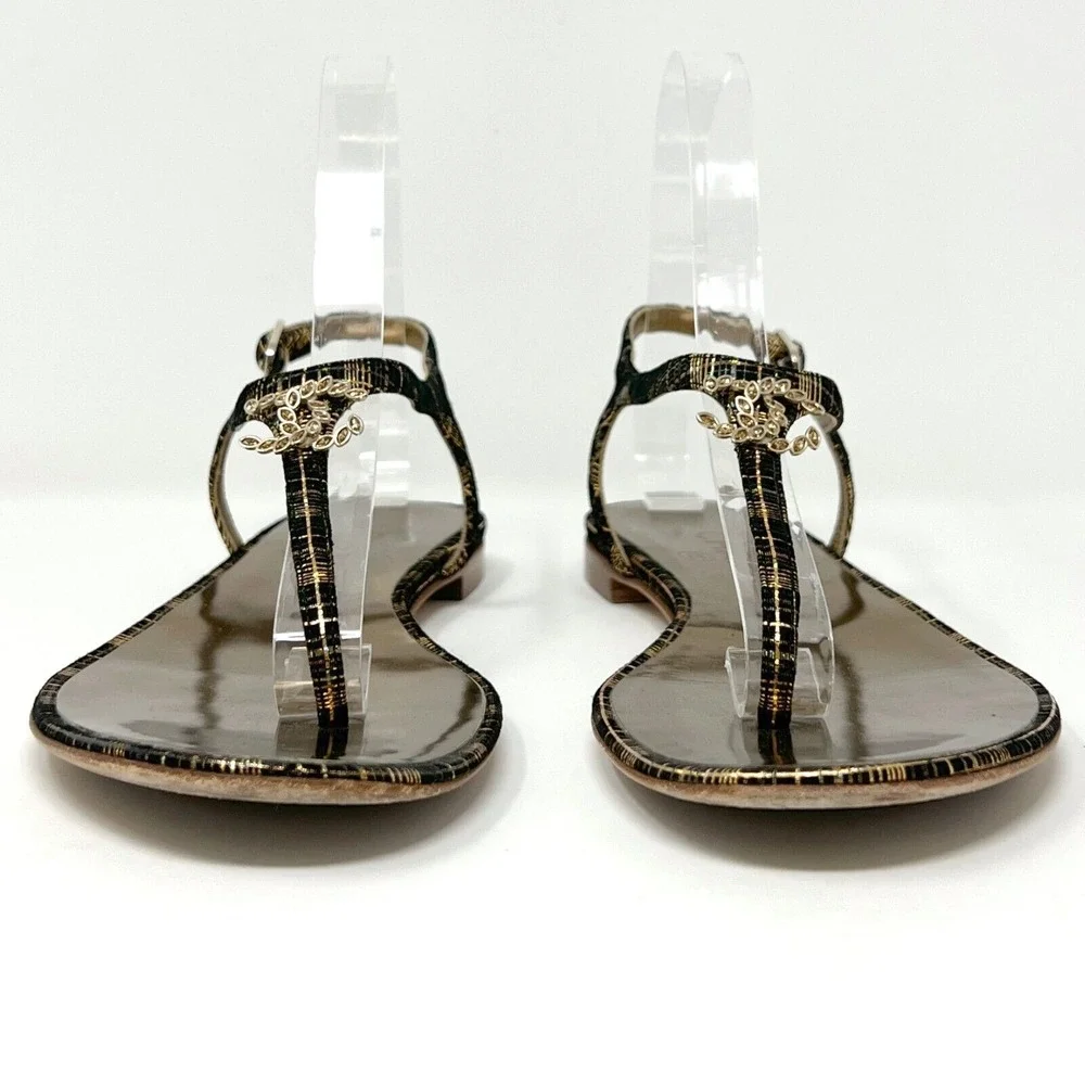 Chanel Logo Gold Embellished Flat Thong Sandals Size EU‎ 37
